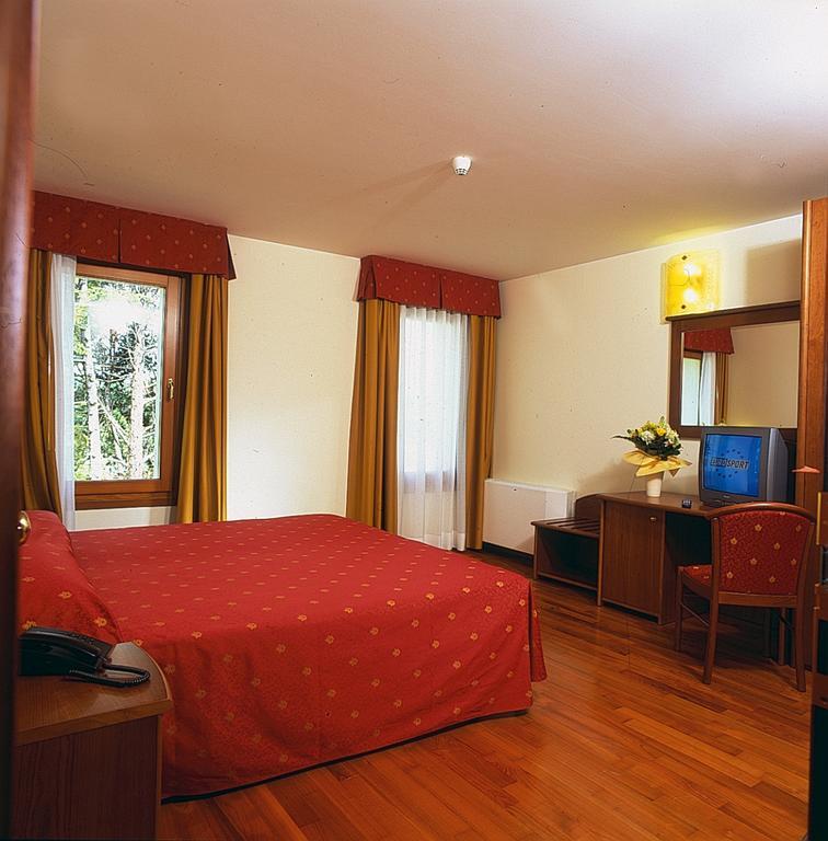 Hotel Dall'Ongaro Ghirano Zewnętrze zdjęcie
