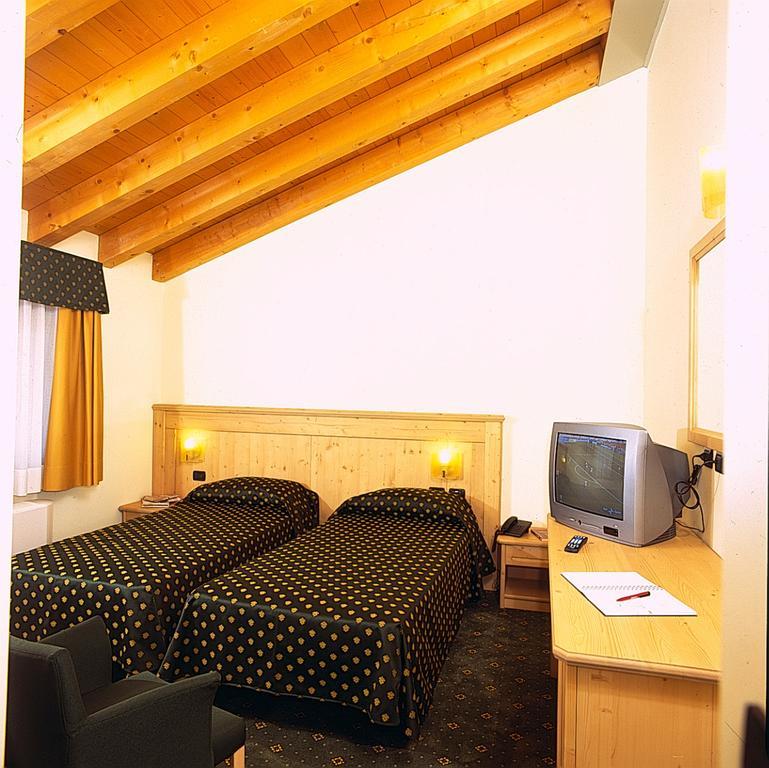 Hotel Dall'Ongaro Ghirano Zewnętrze zdjęcie