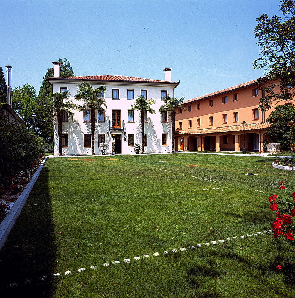Hotel Dall'Ongaro Ghirano Zewnętrze zdjęcie