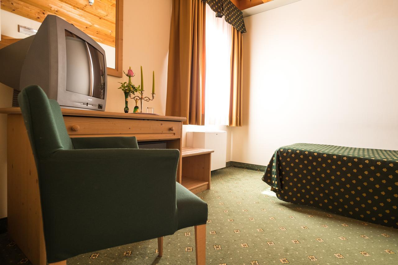 Hotel Dall'Ongaro Ghirano Zewnętrze zdjęcie