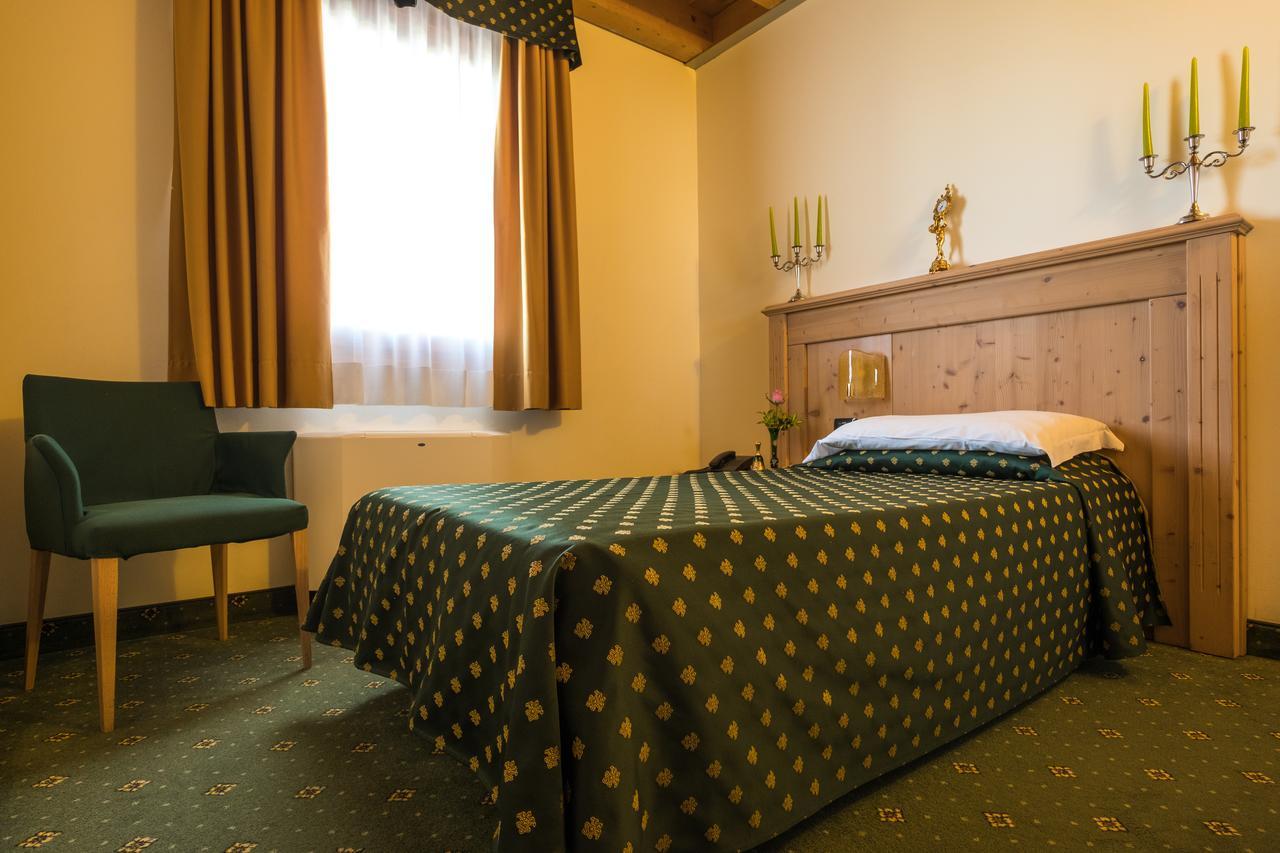 Hotel Dall'Ongaro Ghirano Zewnętrze zdjęcie