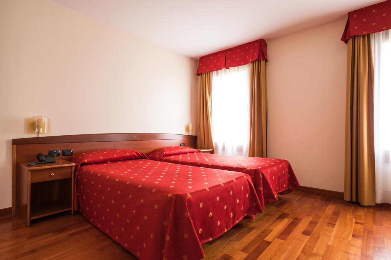 Hotel Dall'Ongaro Ghirano Zewnętrze zdjęcie