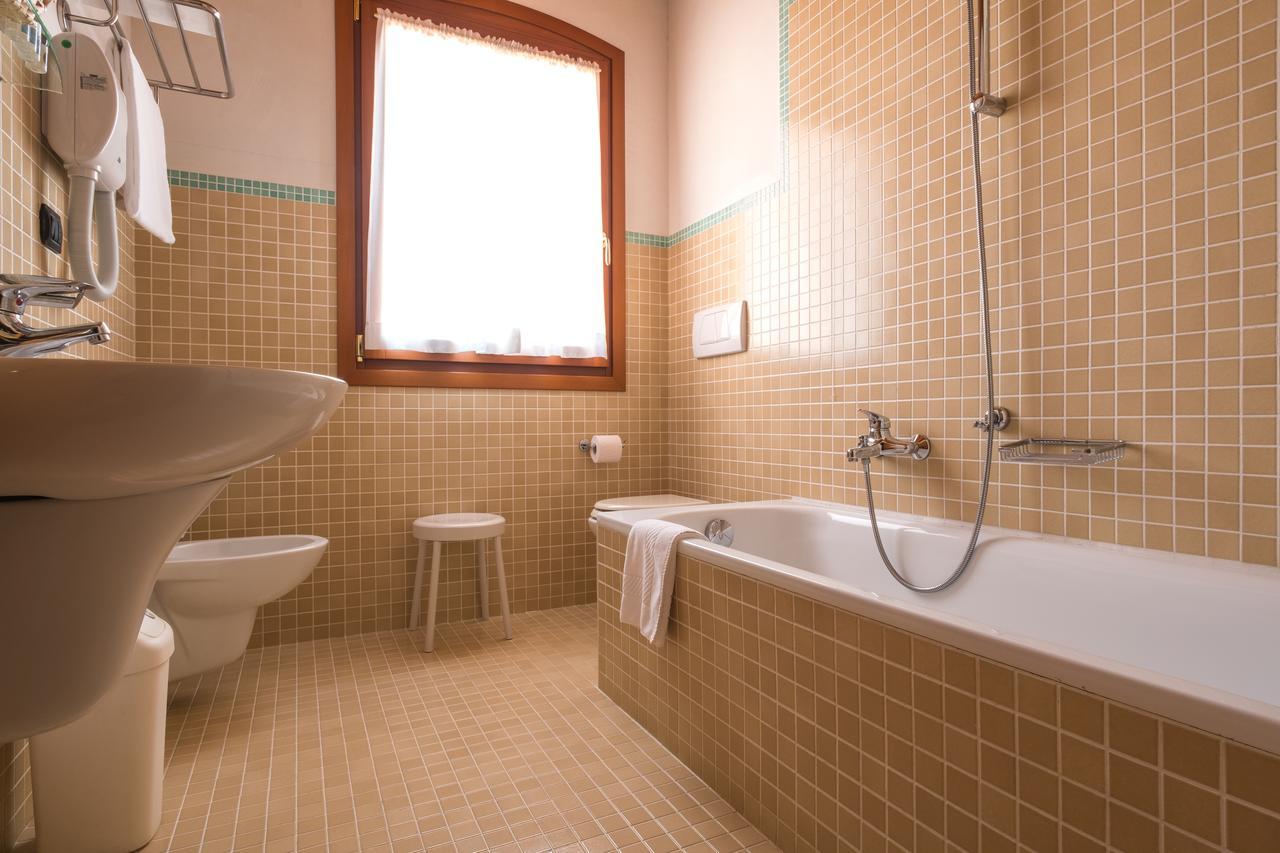 Hotel Dall'Ongaro Ghirano Zewnętrze zdjęcie