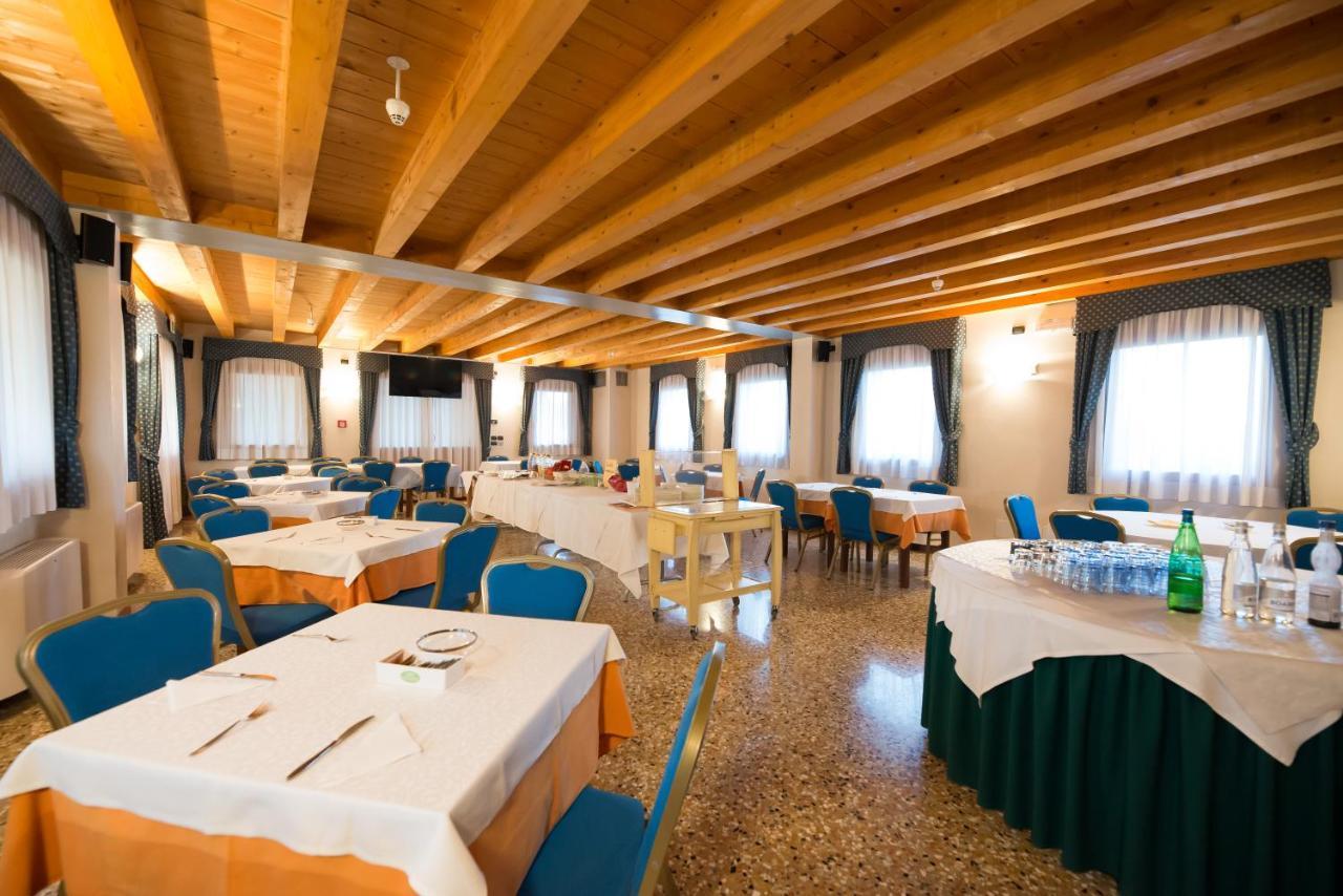 Hotel Dall'Ongaro Ghirano Zewnętrze zdjęcie